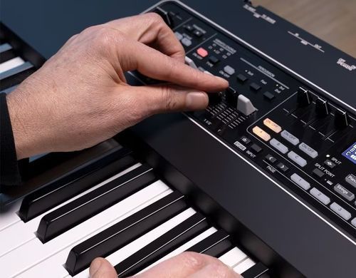 Синтезатор YAMAHA CK88