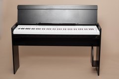 Стійка для фортепіано з кришкою GA-music GA-670 BK